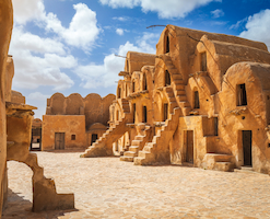 突尼西亞-迦太基榮光、幻奇沙世界