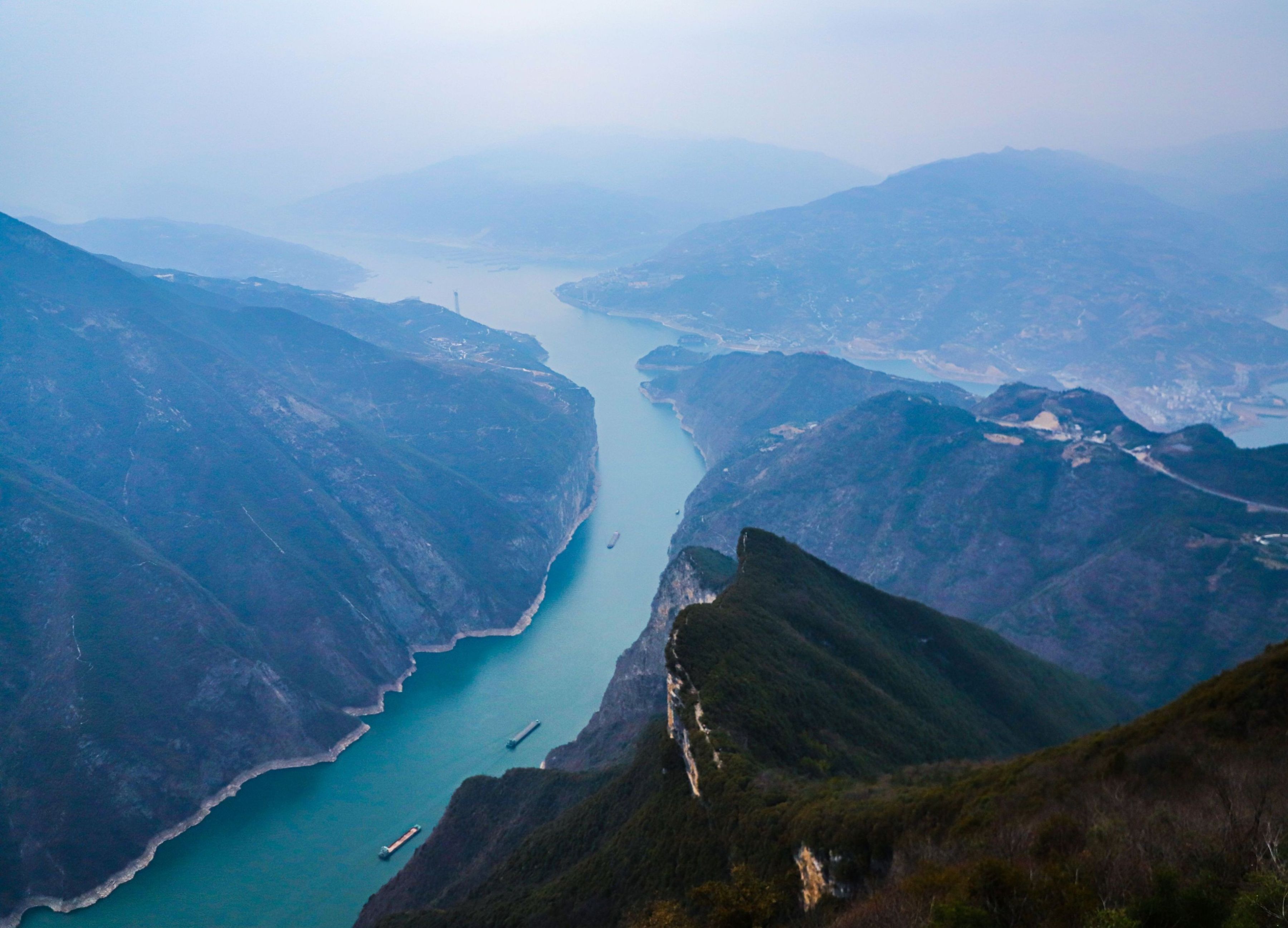 晴友讀中：九寨溝.長江三峽~美維凱旋號-6樓行政套房14日